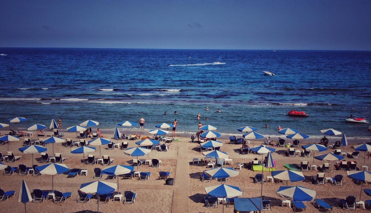Mikes Beach Lux Херсонисос Екстериор снимка