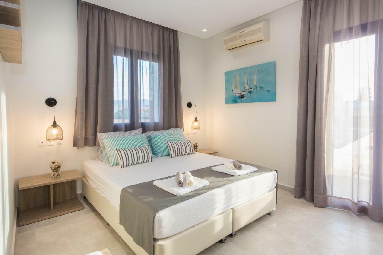 Mikes Beach Lux Херсонисос Екстериор снимка