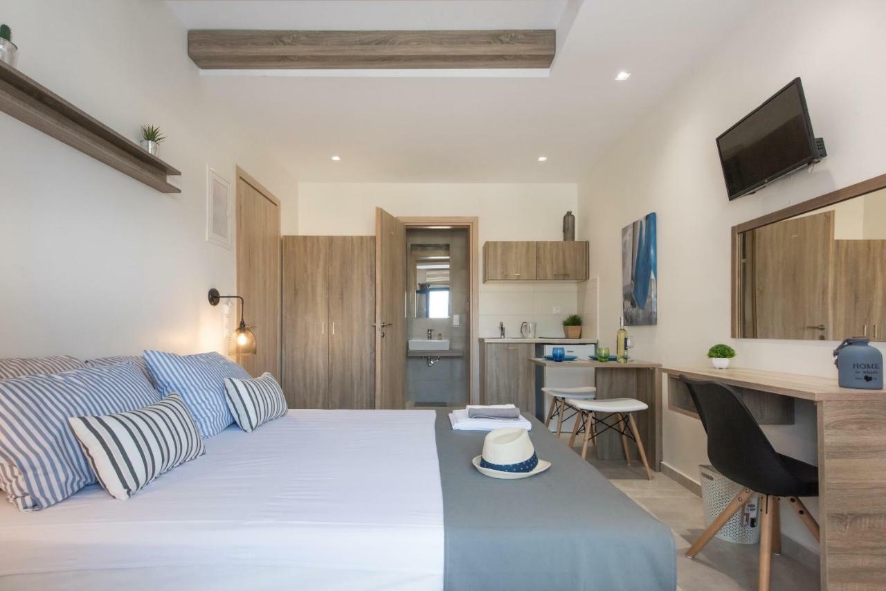 Mikes Beach Lux Херсонисос Екстериор снимка