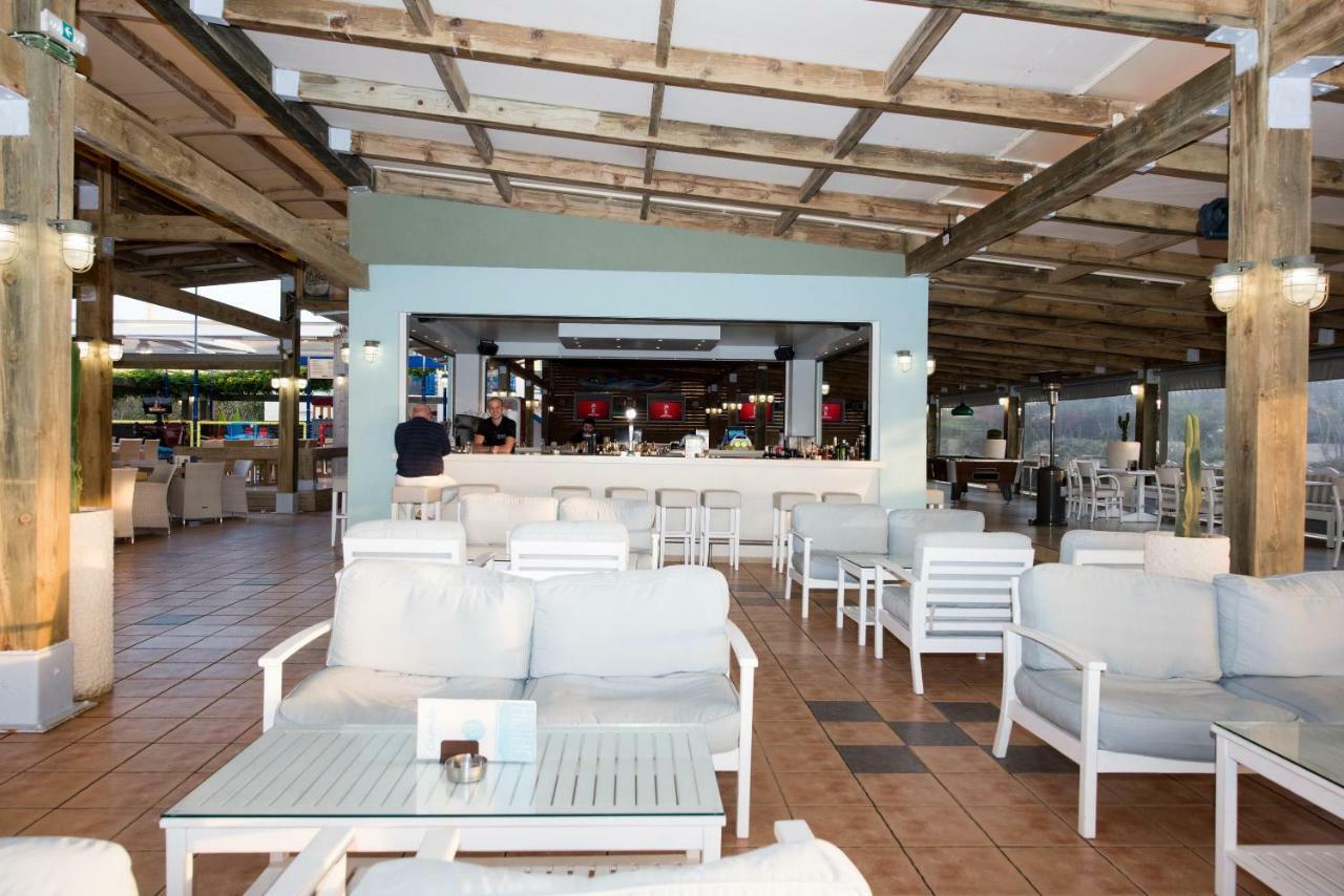 Mikes Beach Lux Херсонисос Екстериор снимка