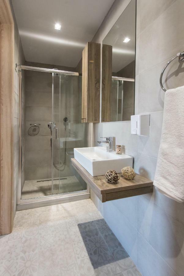 Mikes Beach Lux Херсонисос Екстериор снимка