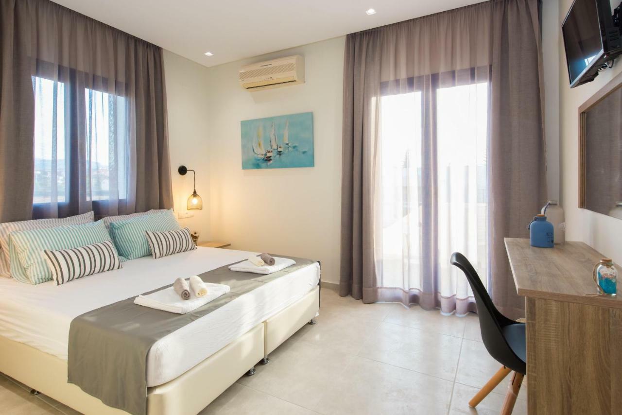 Mikes Beach Lux Херсонисос Екстериор снимка