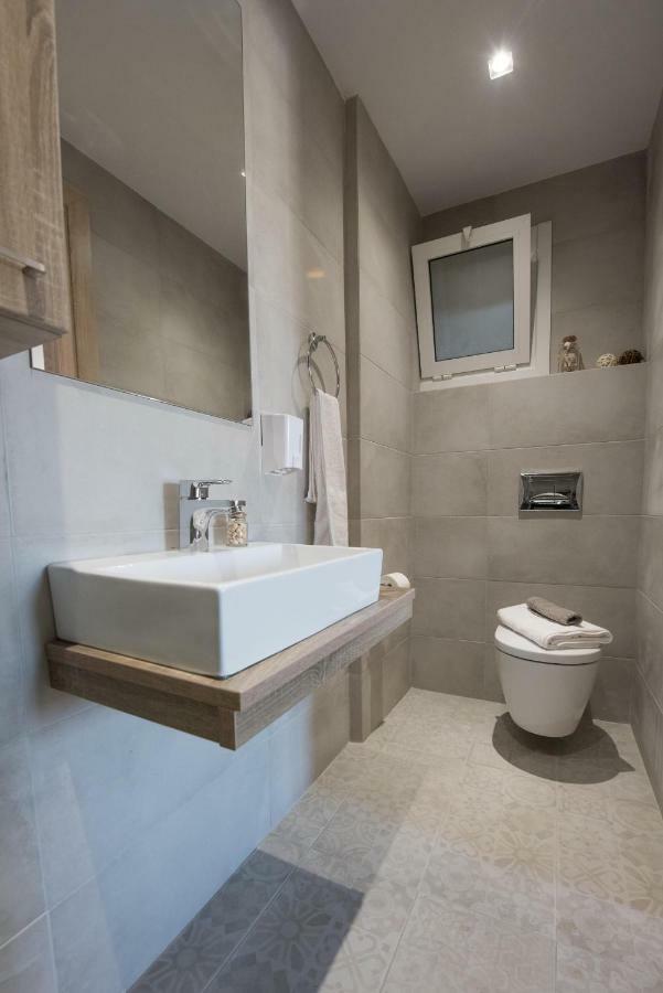 Mikes Beach Lux Херсонисос Екстериор снимка